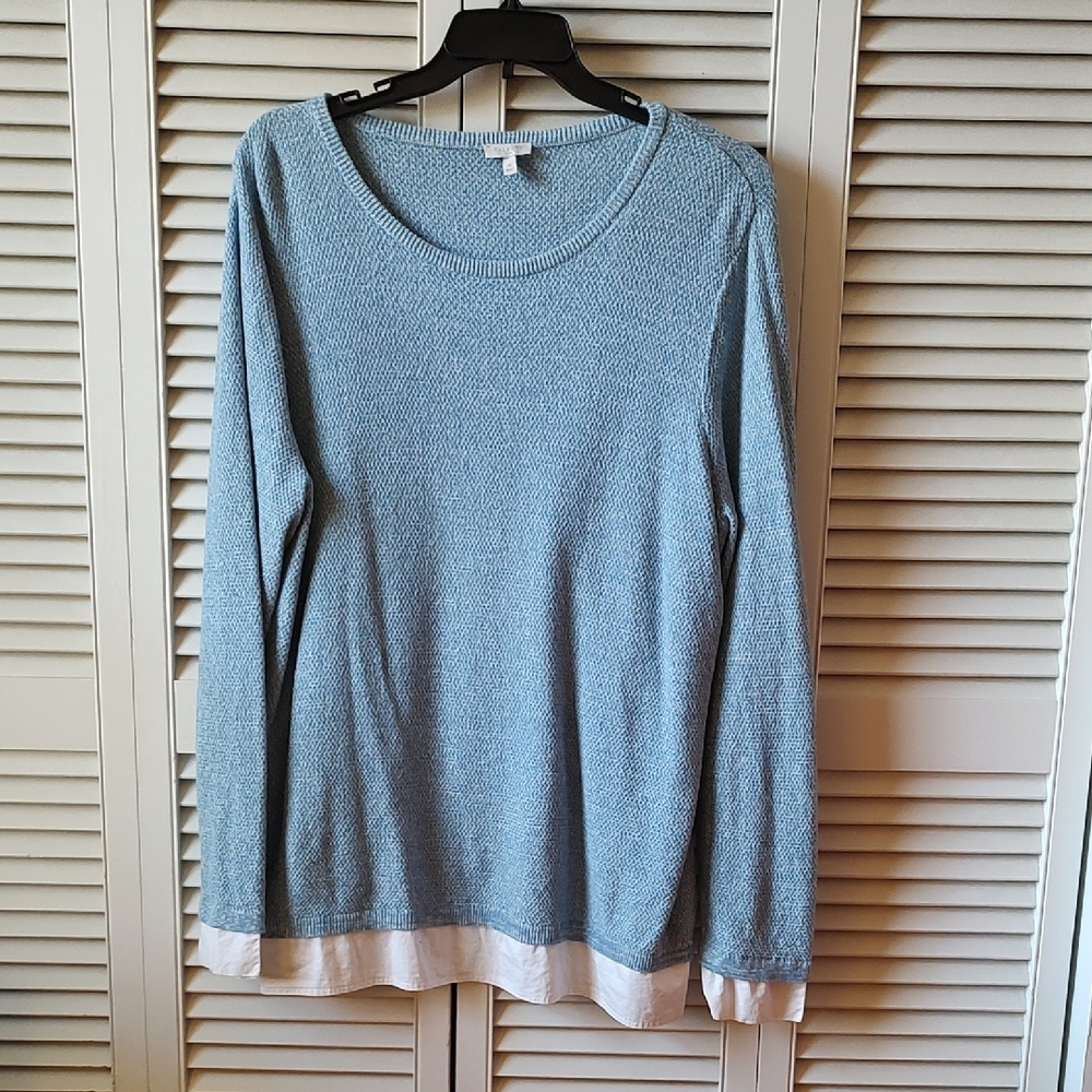 Talbots Light Blue and White Crew Neck Sweater